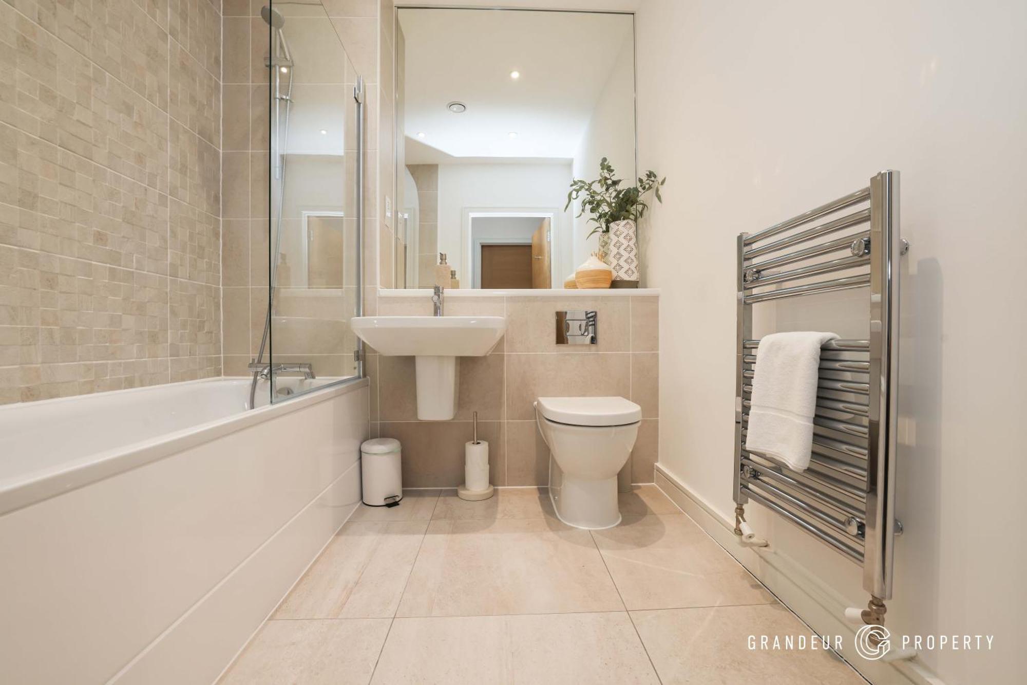 Carters Quay View By Grandeur Property Poole Exterior photo